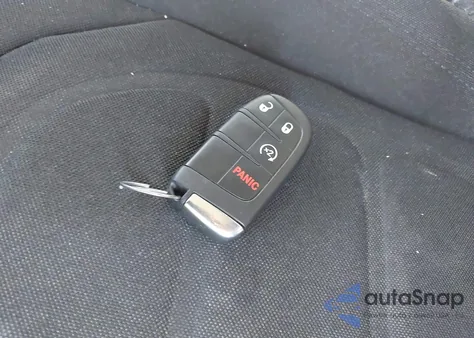 2019 Jeep Renegade Latitude Fwd z USA, uszkodzony, nr VIN ZACNJABB5KPK70150